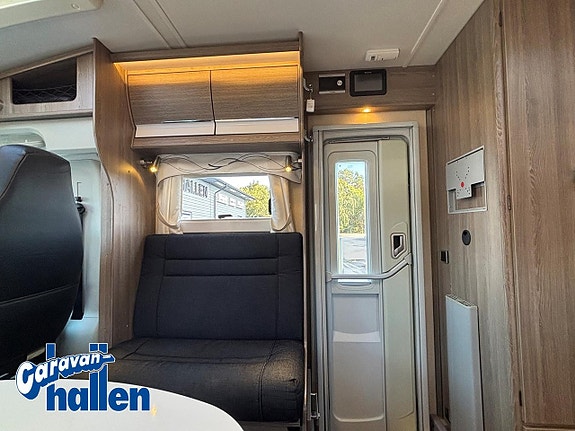 Kabe Travelmaster x 780 LGB 15 of 24