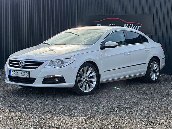 Volkswagen Passat CC 3 of 14