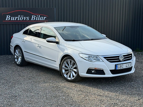 Volkswagen Passat CC 2 of 14