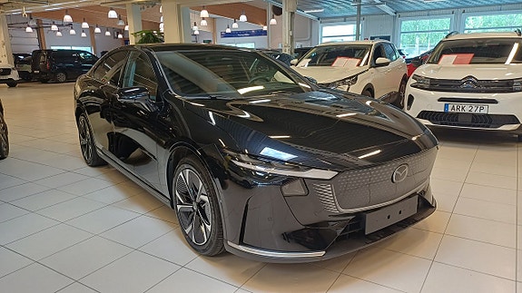 Mazda 6e 2 of 12