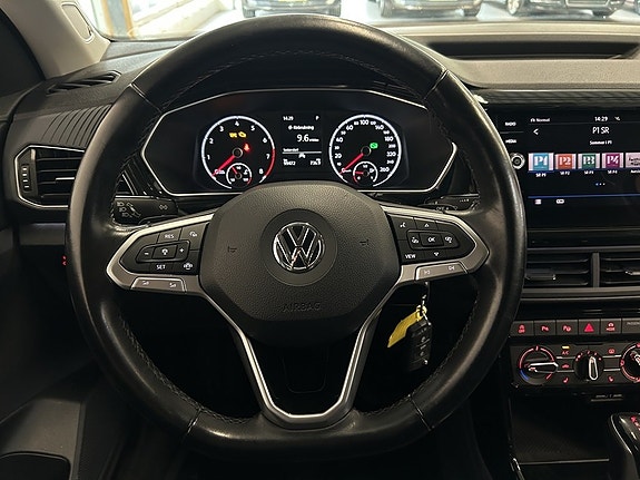 Volkswagen T-Cross 13 of 19