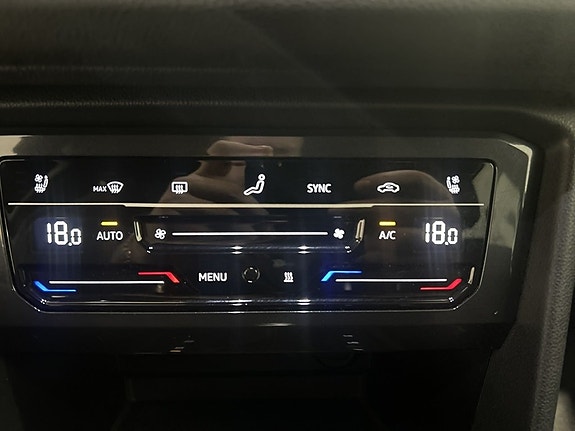 Volkswagen Tiguan Allspace 17 of 23