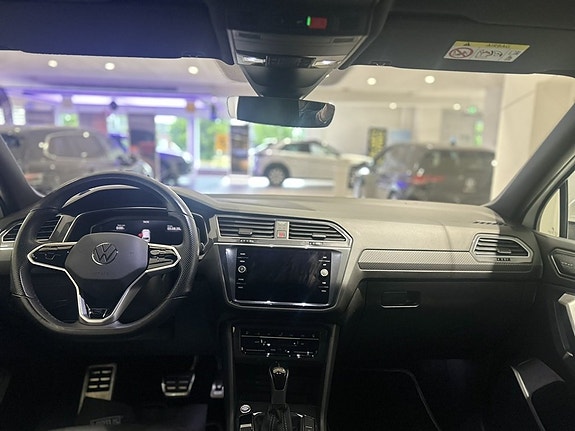 Volkswagen Tiguan Allspace 12 of 23
