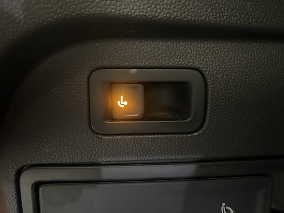 Volkswagen Tiguan Allspace 10 of 23