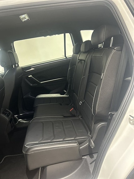 Volkswagen Tiguan Allspace 11 of 23