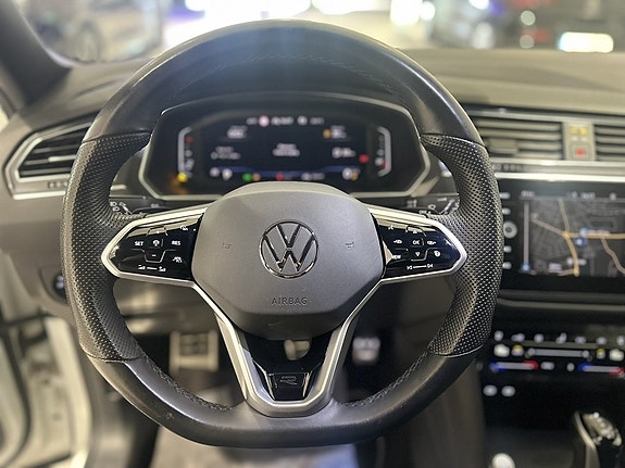 Volkswagen Tiguan Allspace 21 of 23