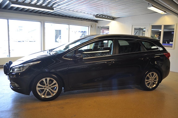 Kia Ceed 3 of 14