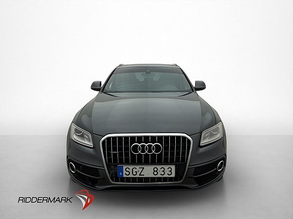 Audi Q5 2 of 30