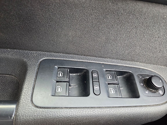 Volkswagen Sharan 7 of 10