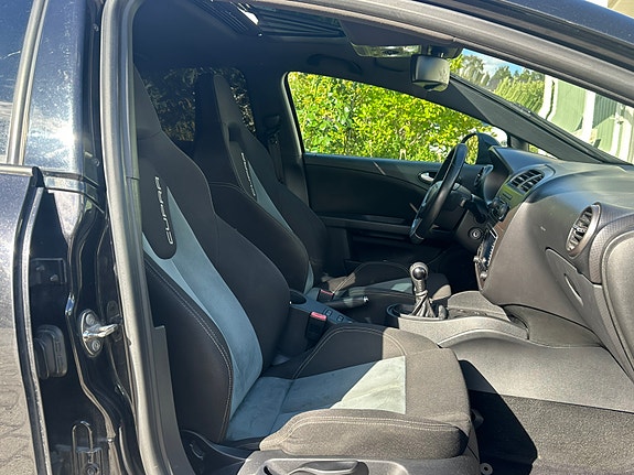 Seat Leon 10 of 13