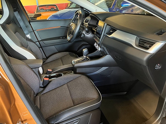 Renault Captur 14 of 25