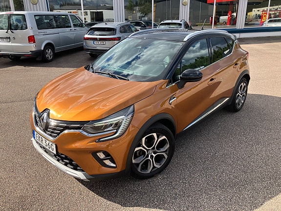 Renault Captur 3 of 25