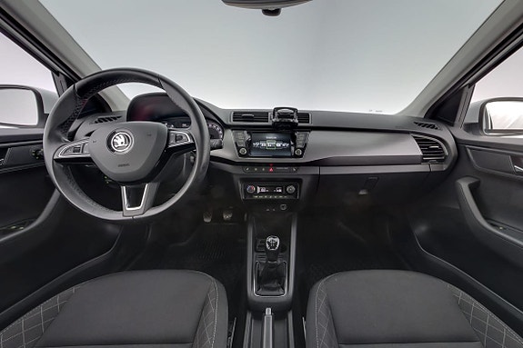 Skoda Fabia 12 of 30