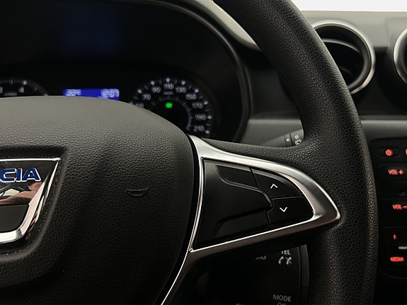 Dacia Duster 16 of 27