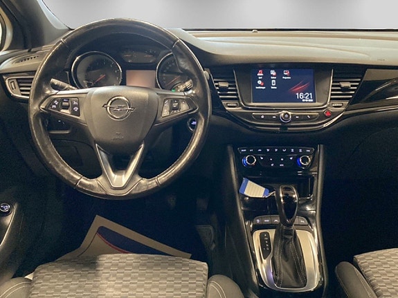 Opel Astra 7 of 9
