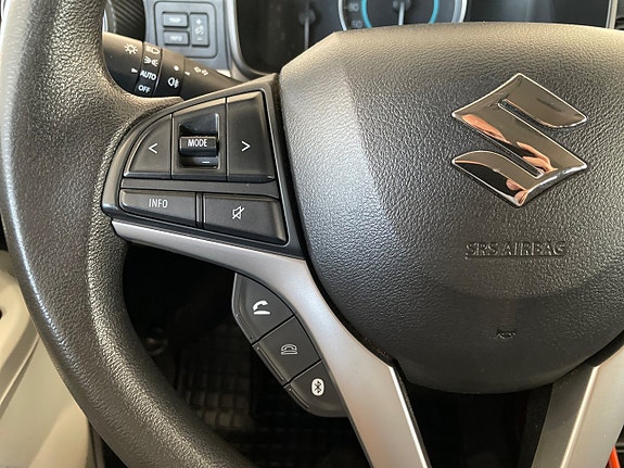 Suzuki Ignis 16 of 20