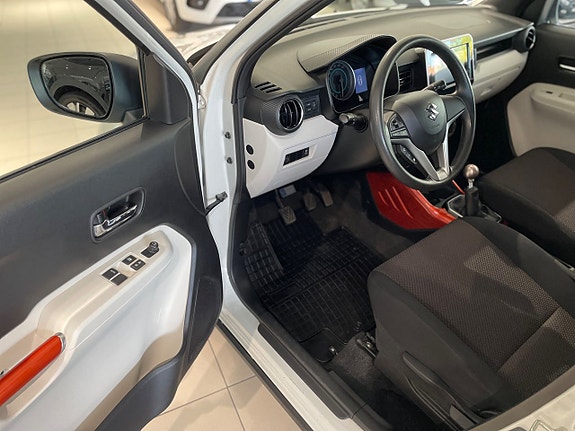 Suzuki Ignis 9 of 20