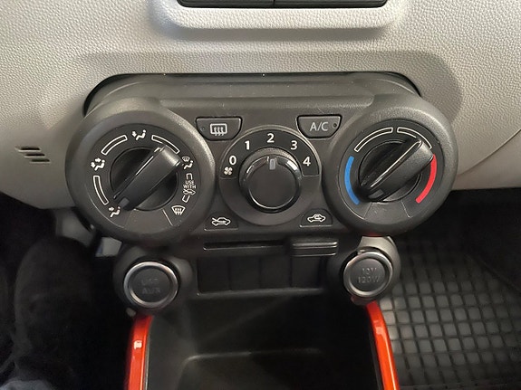 Suzuki Ignis 18 of 20