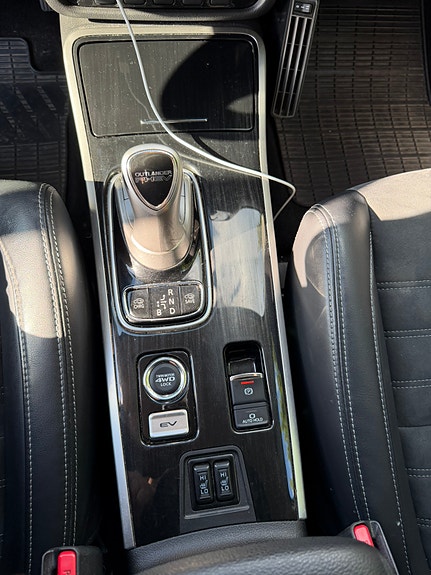 Mitsubishi Outlander 6 of 7