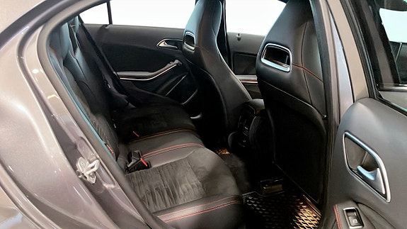 Mercedes-Benz A200 5 of 9
