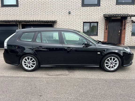 Saab 9-3 12 of 22