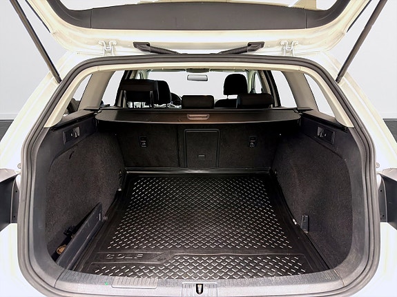 Volkswagen Golf I 7 of 14