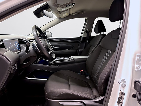 Hyundai Tucson 13 of 17