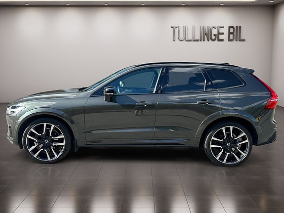 Volvo XC60 2 of 30
