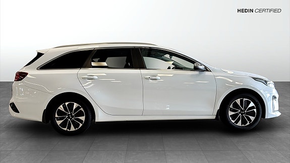 Kia Ceed 6 of 9