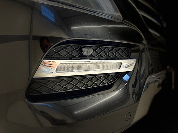 Mercedes-Benz ML350 10 of 30