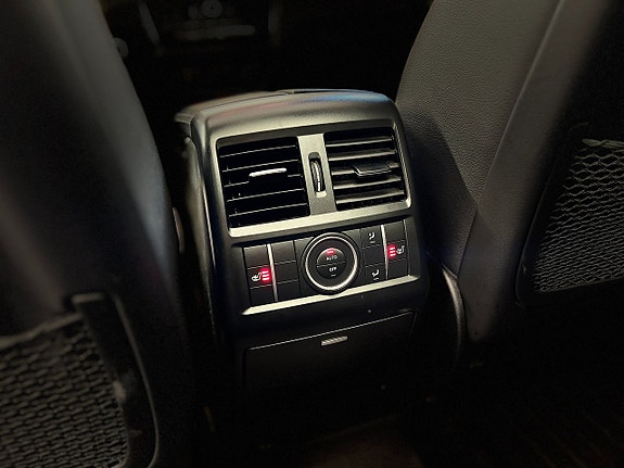 Mercedes-Benz ML350 28 of 30