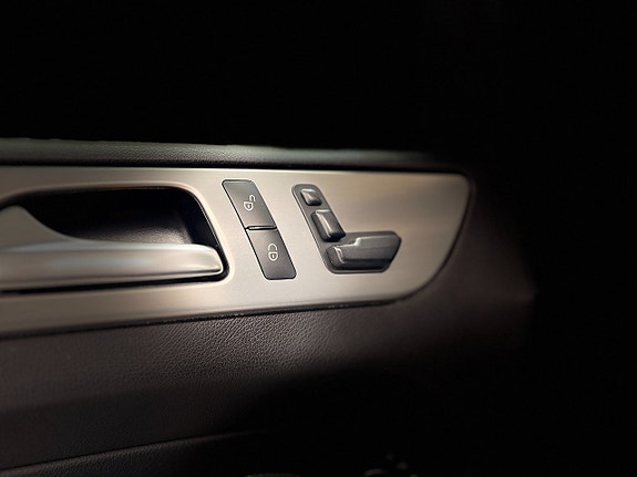 Mercedes-Benz ML350 15 of 30