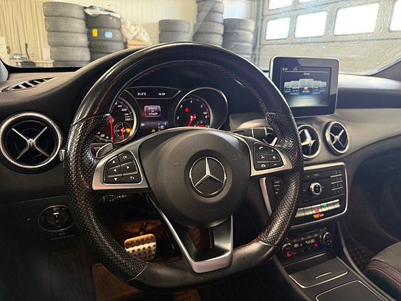 Mercedes-Benz CLA220 d 12 of 20