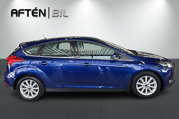 Ford Focus 7 of 19