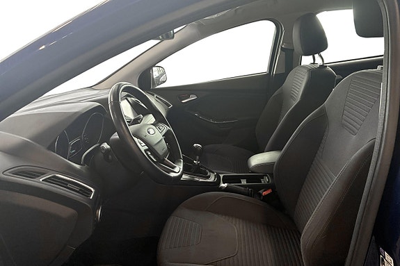 Ford Focus 13 of 19