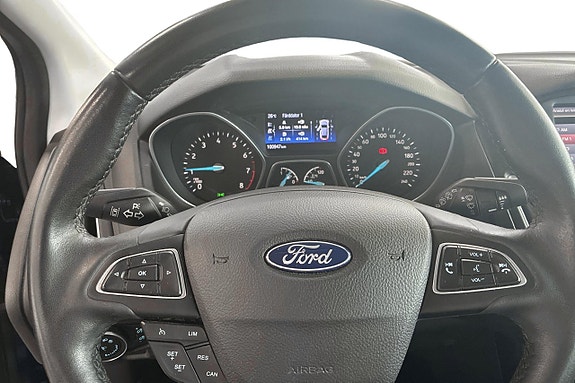 Ford Focus 12 of 19