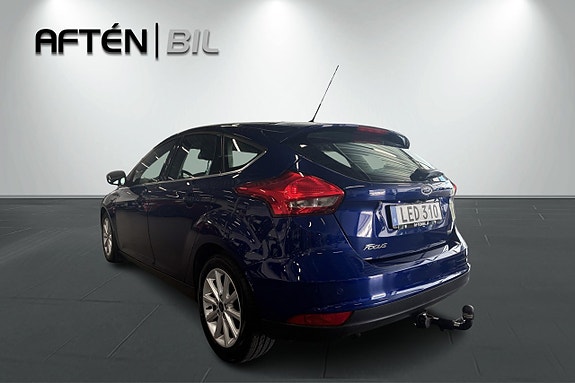 Ford Focus 8 of 19