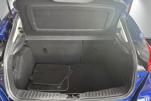 Ford Focus 17 of 19