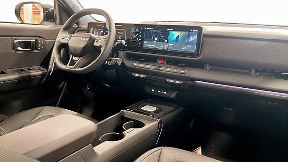 Kia Seltos 3 of 18