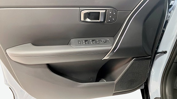Kia Seltos 11 of 18