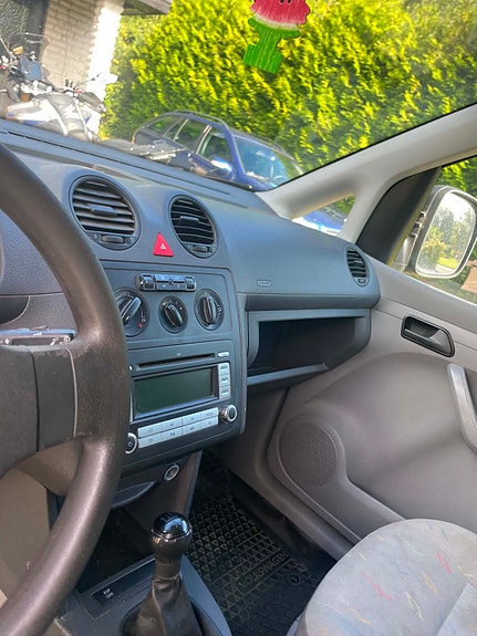 Volkswagen Caddy 10 of 10