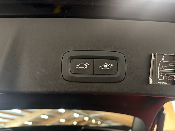 Volvo XC40 22 of 22