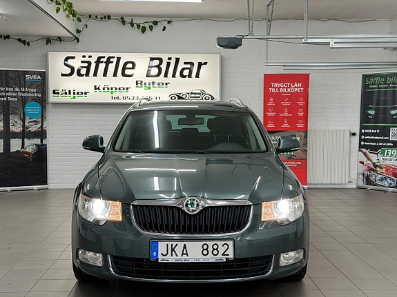 Skoda Superb 9 of 29