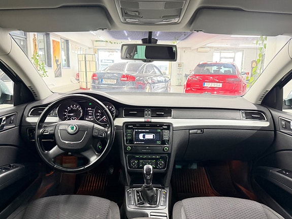 Skoda Superb 20 of 29