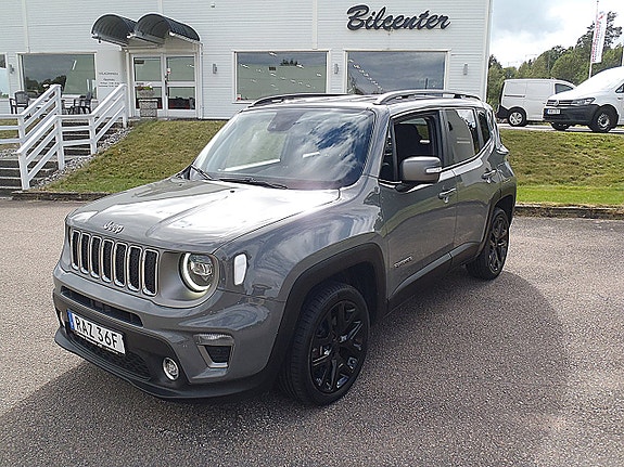 Jeep Renegade 2 of 11