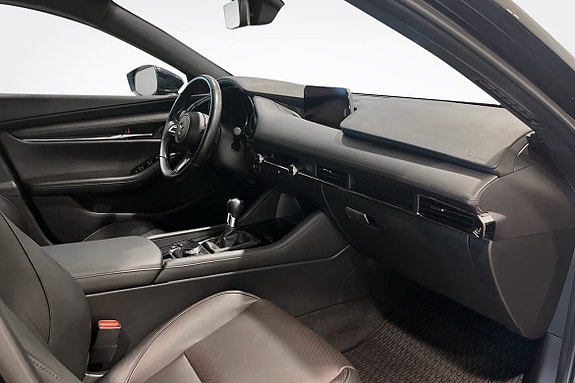 Mazda 3 9 of 12
