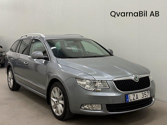 Skoda Superb 2 of 4