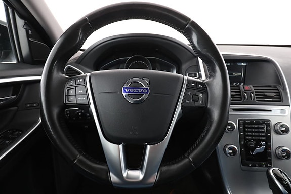 Volvo XC60 19 of 30