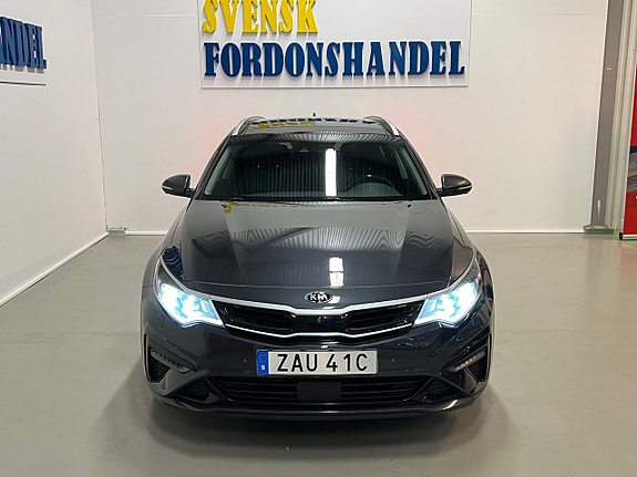 Kia Optima 2 of 30