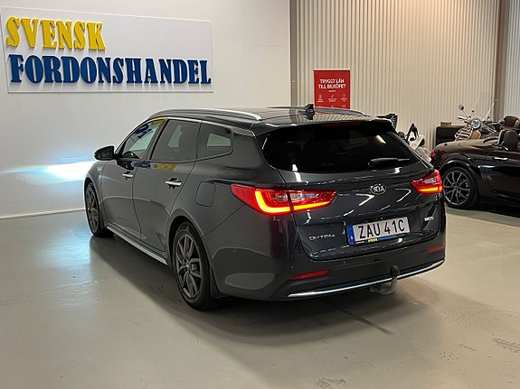 Kia Optima 10 of 30